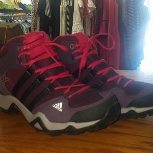 Adidas Climaproof X2 NWOT Size 6